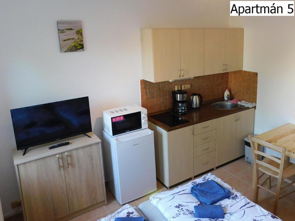 Apartmany ฮอร์นี ปลานา ภายนอก รูปภาพ