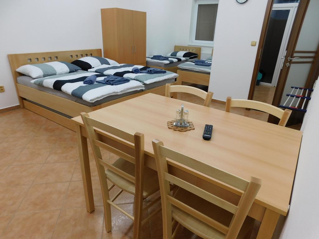 Apartmany ฮอร์นี ปลานา ภายนอก รูปภาพ