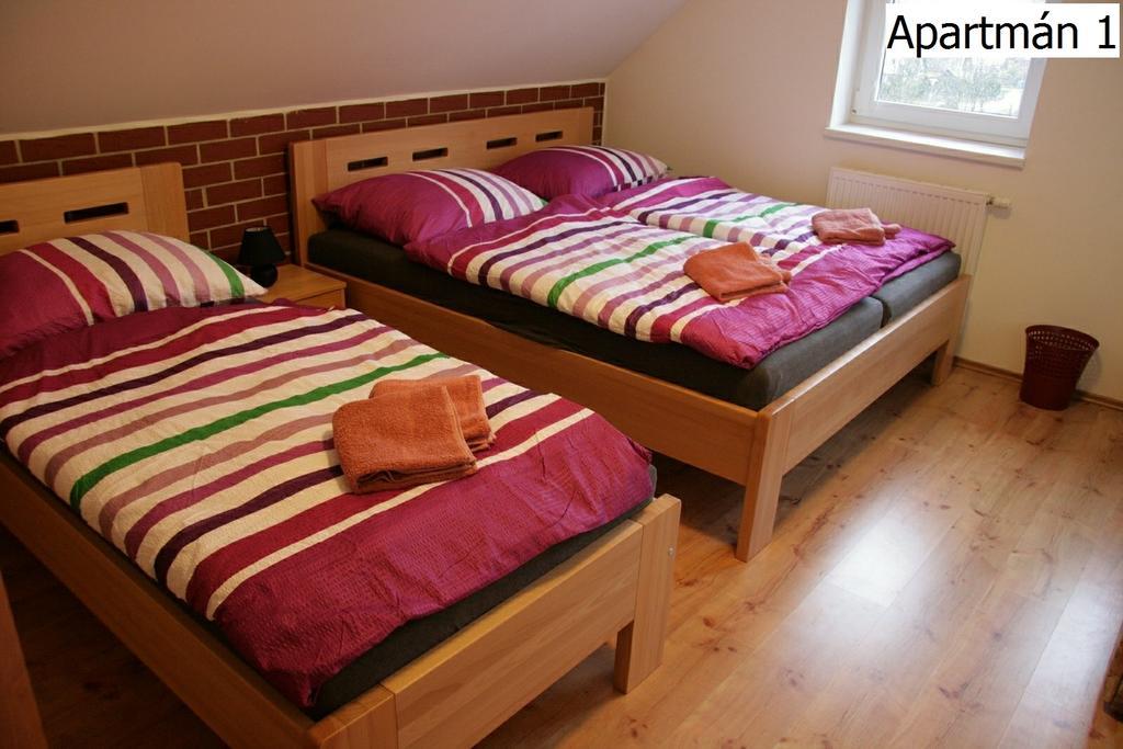 Apartmany ฮอร์นี ปลานา ภายนอก รูปภาพ