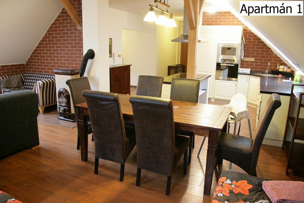 Apartmany ฮอร์นี ปลานา ภายนอก รูปภาพ